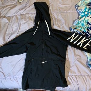 Nike half zip dri-fit windbreaker